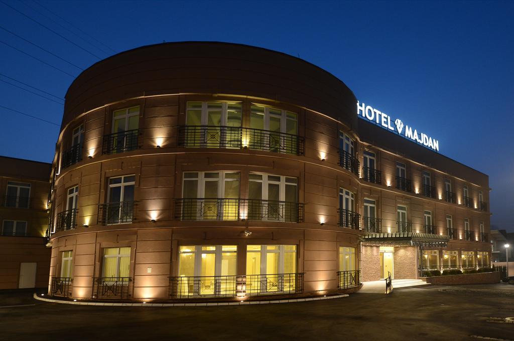 Hotel Majdan Belgrad Zewnętrze zdjęcie