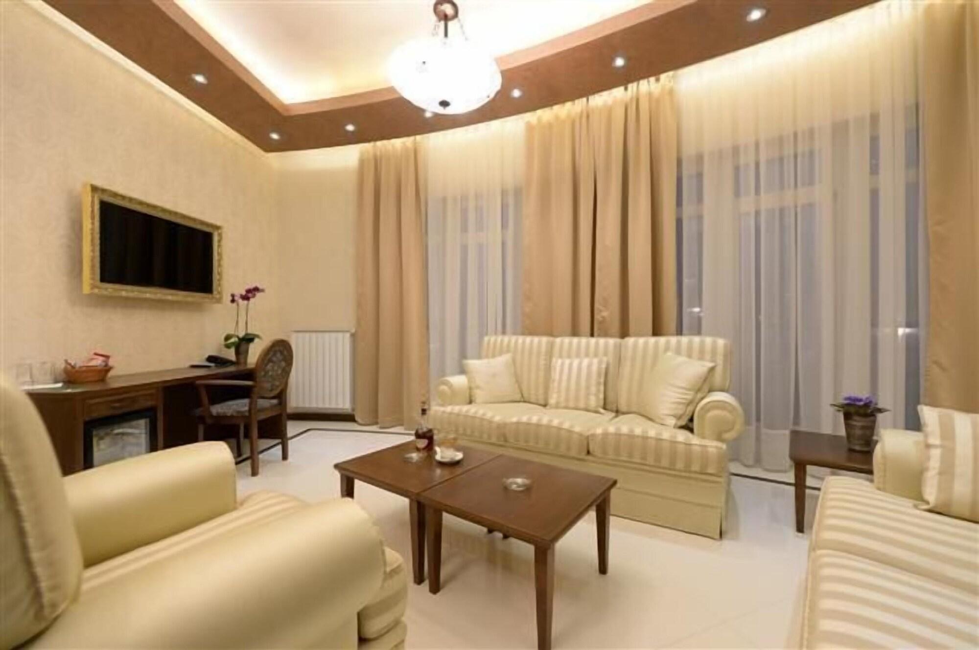 Hotel Majdan Belgrad Zewnętrze zdjęcie